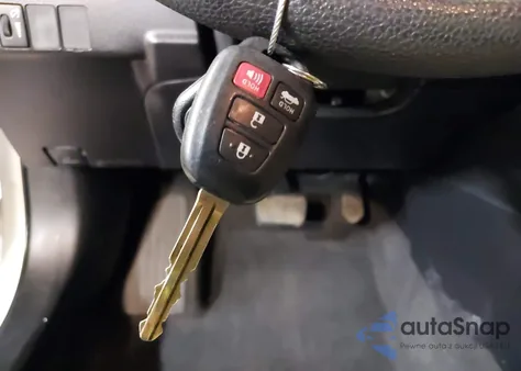 2015 Toyota Corolla Le из США, поврежденный, VIN 2T1BURHE7FC460000